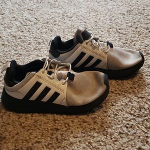Toddler boys size 9 Adidas shoes